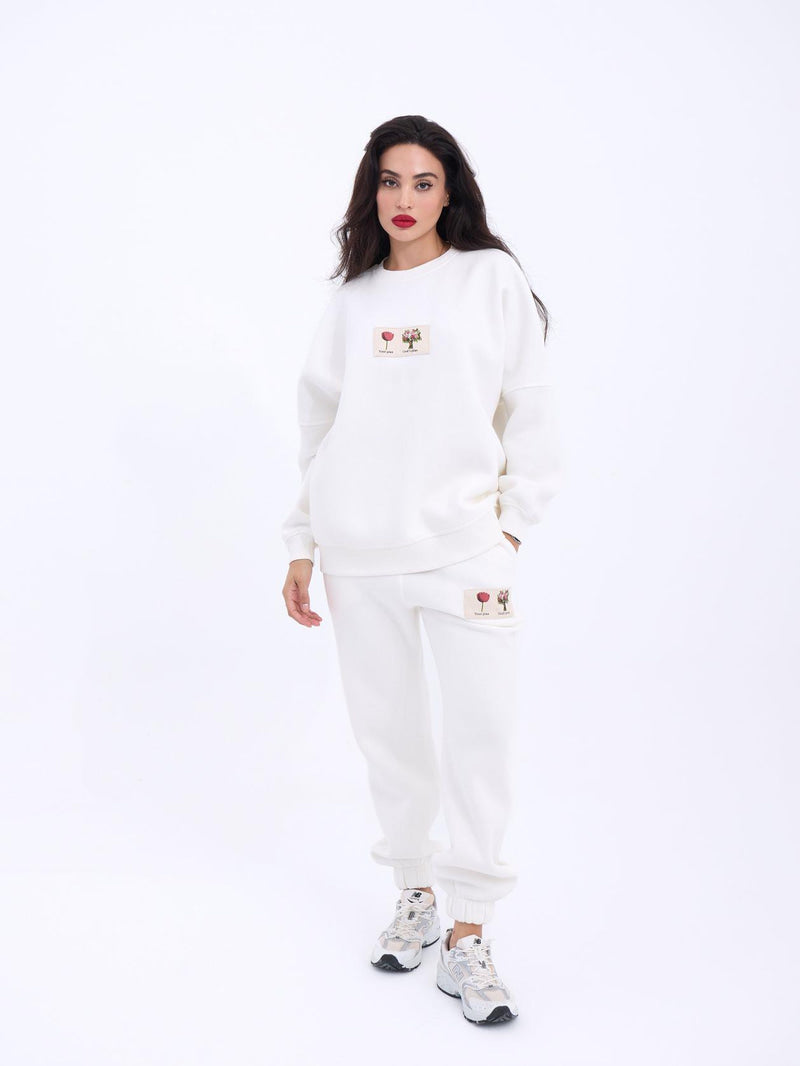 Cozy White Oversized Sweatshirt and Joggers Set