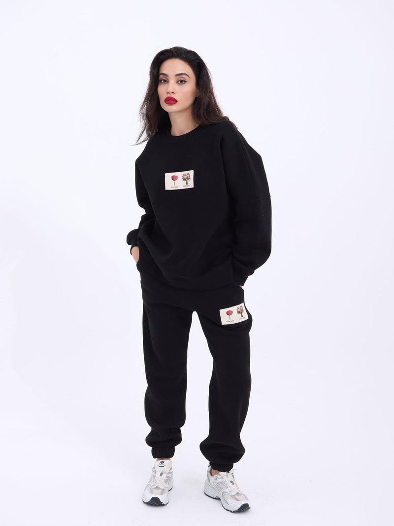 Cozy Black Oversized Sweatshirt and Joggers Set