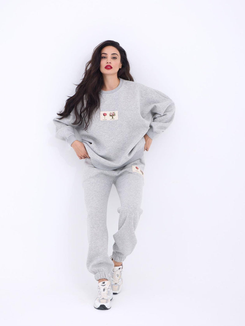 Cozy Gray Oversized Sweatshirt and Joggers Set