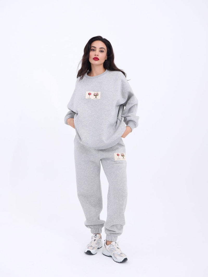 Cozy Gray Oversized Sweatshirt and Joggers Set